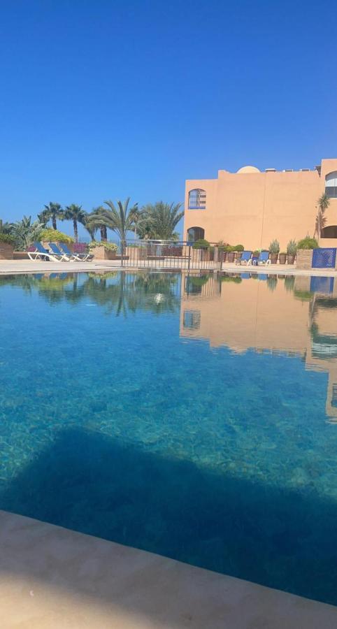Paradis Plage Pieds Dans L'Eau - Superbe Appartement & Jaccuzi Агадир Экстерьер фото